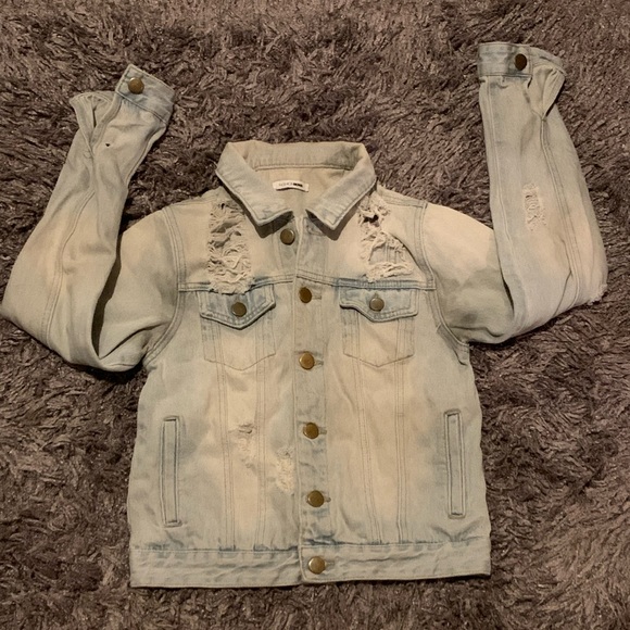 Fashion nova jacket very cute distressed stone washed denim jacket - Picture 1 of 2